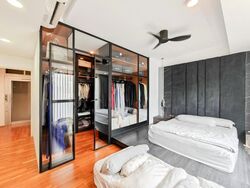 Charlton 27 (D19), Terrace #617667601